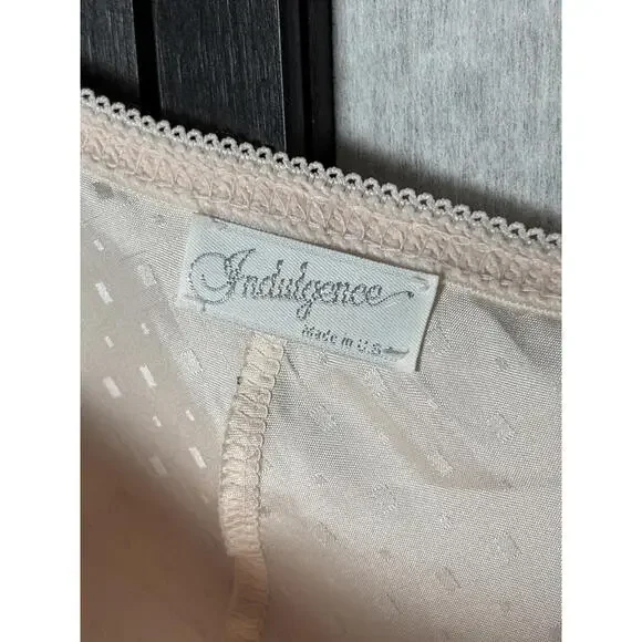 Vintage Coquette Silky Camisole Indulgence Made in USA Y2K Sleepwear - Picture 4 of 7